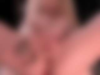 blondebab3's Live Sex Cam Show