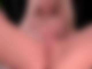 blondebab3's Live Sex Cam Show
