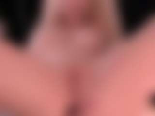 blondebab3's Live Sex Cam Show