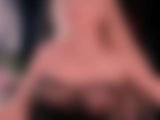 Live cam show with blondebab3 - Petite on studioflirtlive.com