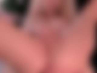 blondebab3's Live Sex Cam Show