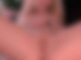 blondebab3's Live Sex Cam Show