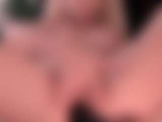 blondebab3's Live Sex Cam Show