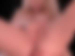 blondebab3's Live Sex Cam Show