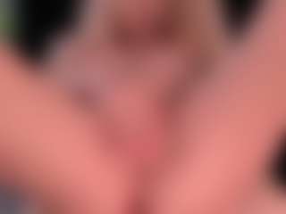 blondebab3's Live Sex Cam Show