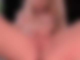 blondebab3's Live Sex Cam Show