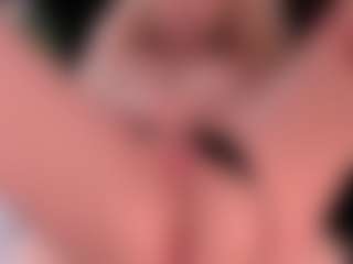 Live cam show with blondebab3 - Shaved Pussy on SpunkLive