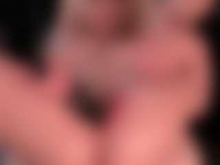 blondebab3's Live Sex Cam Show