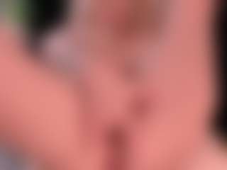 blondebab3's Live Sex Cam Show