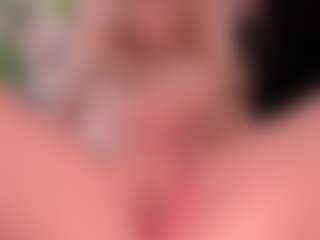 blondebab3's Live Sex Cam Show