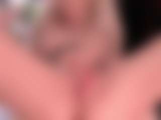 blondebab3's Live Sex Cam Show