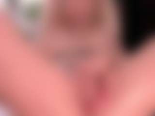 blondebab3's Live Sex Cam Show