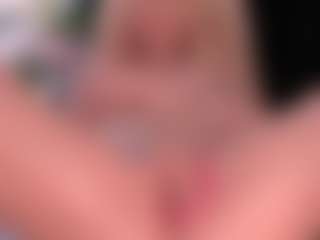 blondebab3's Live Sex Cam Show