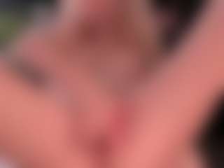 Live cam show with blondebab3 - Blonde Hair Curvy on CamClone