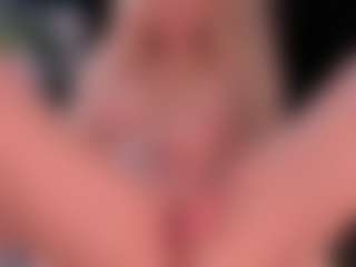 blondebab3's Live Sex Cam Show