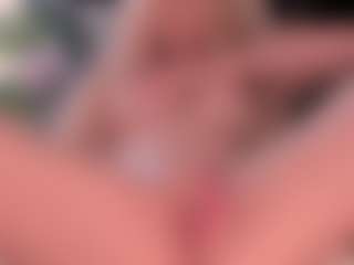 blondebab3's Live Sex Cam Show