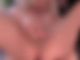 blondebab3's Live Sex Cam Show