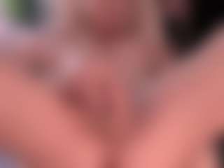 blondebab3's Live Sex Cam Show
