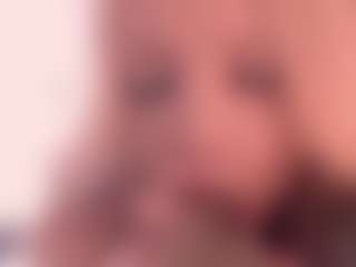 blondebab3's Live Sex Cam Show