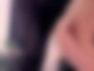 blondebab3's Live Sex Cam Show