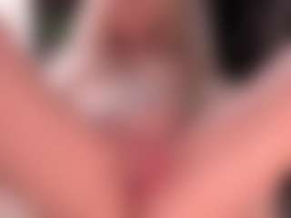 blondebab3's Live Sex Cam Show