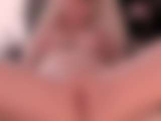 blondebab3's Live Sex Cam Show