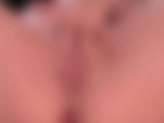 Live cam show with blondebab3 - Latina Toys on Dare Cams