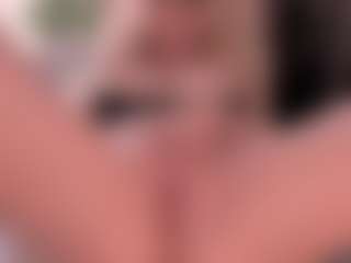 blondebab3's Live Sex Cam Show