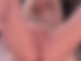 blondebab3's Live Sex Cam Show
