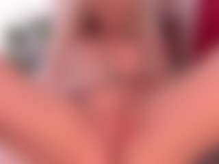 blondebab3's Live Sex Cam Show
