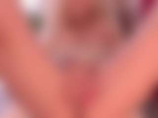 blondebab3's Live Sex Cam Show
