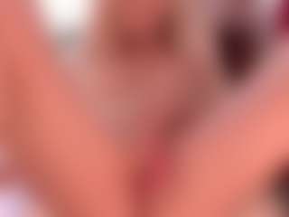 blondebab3's Live Sex Cam Show