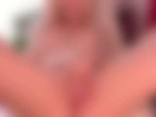 blondebab3's Live Sex Cam Show