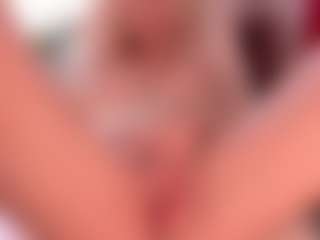 blondebab3's Live Sex Cam Show