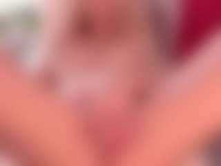 Live cam show with blondebab3 - Shaved Pussy on studioflirtlive.com