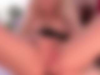 blondebab3's Live Sex Cam Show
