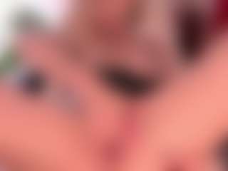 blondebab3's Live Sex Cam Show