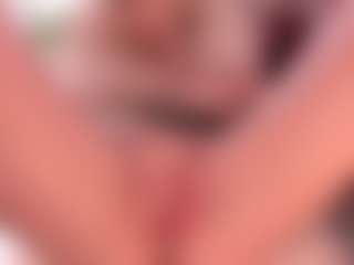 blondebab3's Live Sex Cam Show
