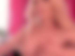 Live cam show with blondebab3 - Blonde Hair Petite on UwU Esports