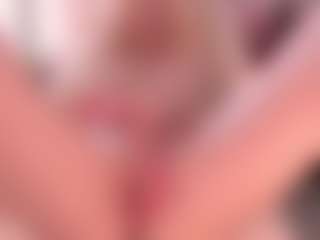 blondebab3's Live Sex Cam Show