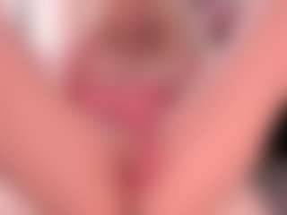 blondebab3's Live Sex Cam Show