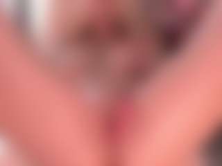 blondebab3's Live Sex Cam Show
