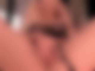 blondebab3's Live Sex Cam Show