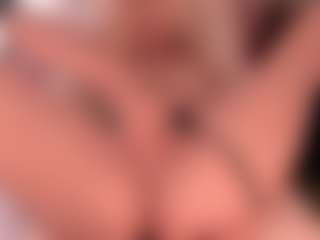 blondebab3's Live Sex Cam Show