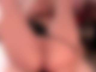 blondebab3's Live Sex Cam Show