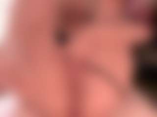 blondebab3's Live Sex Cam Show