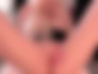 blondebab3's Live Sex Cam Show
