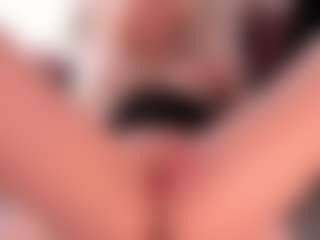 blondebab3's Live Sex Cam Show