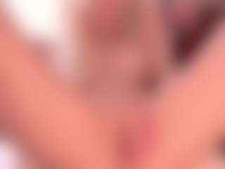 blondebab3's Live Sex Cam Show