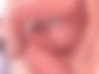 blondebab3's Live Sex Cam Show